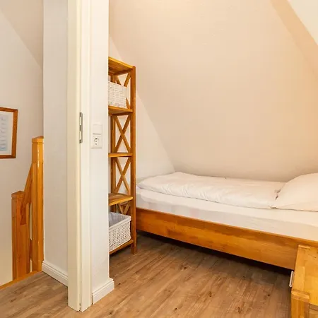 Hues Waasluuper - Seeschwalbe Appartement Norddorf auf Amrum